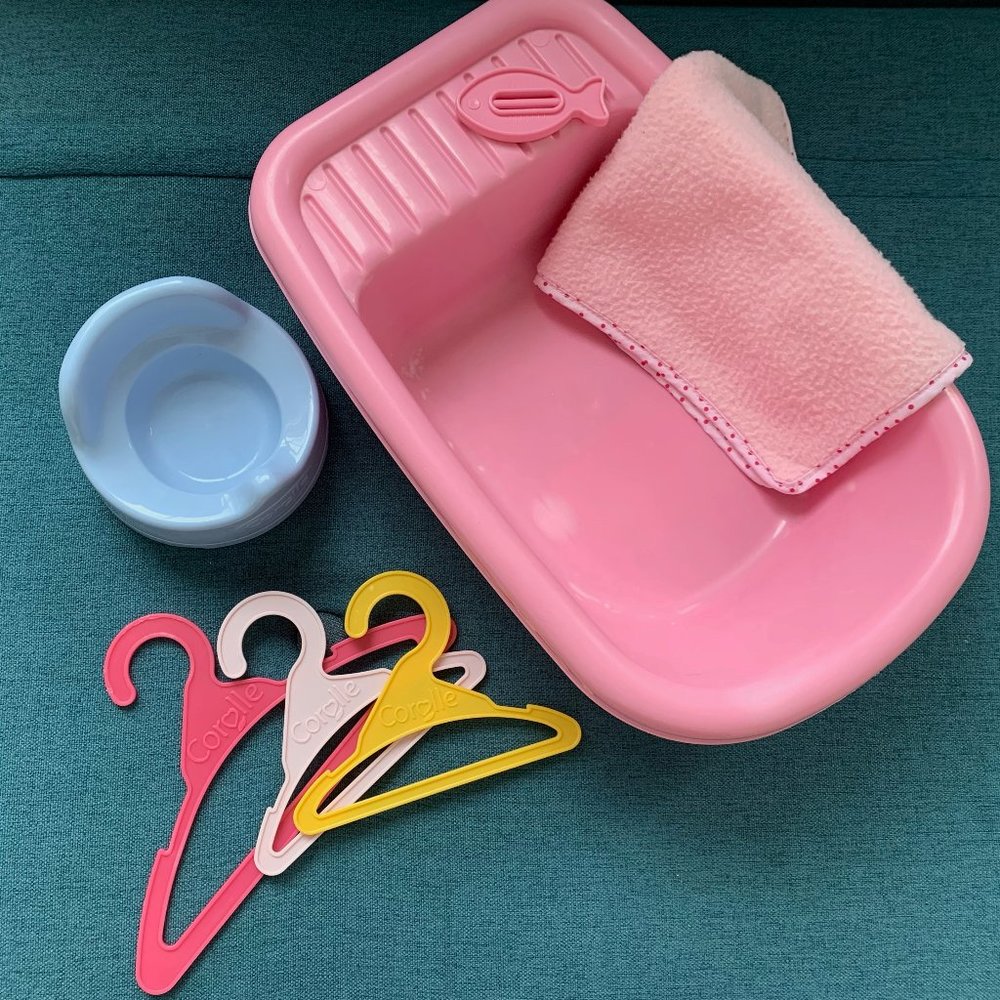 Dolls bath set, hangers - Corolle